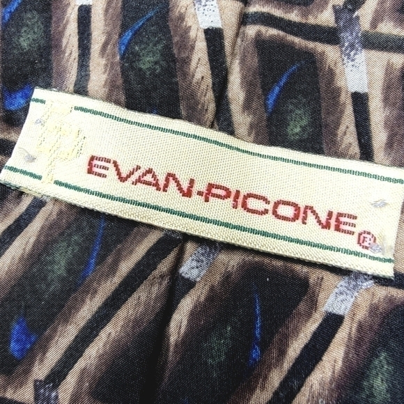 100% Silk Made in the USA Geometric Patterned Brown Traditional Long Neck Tie - Picture 3 of 12